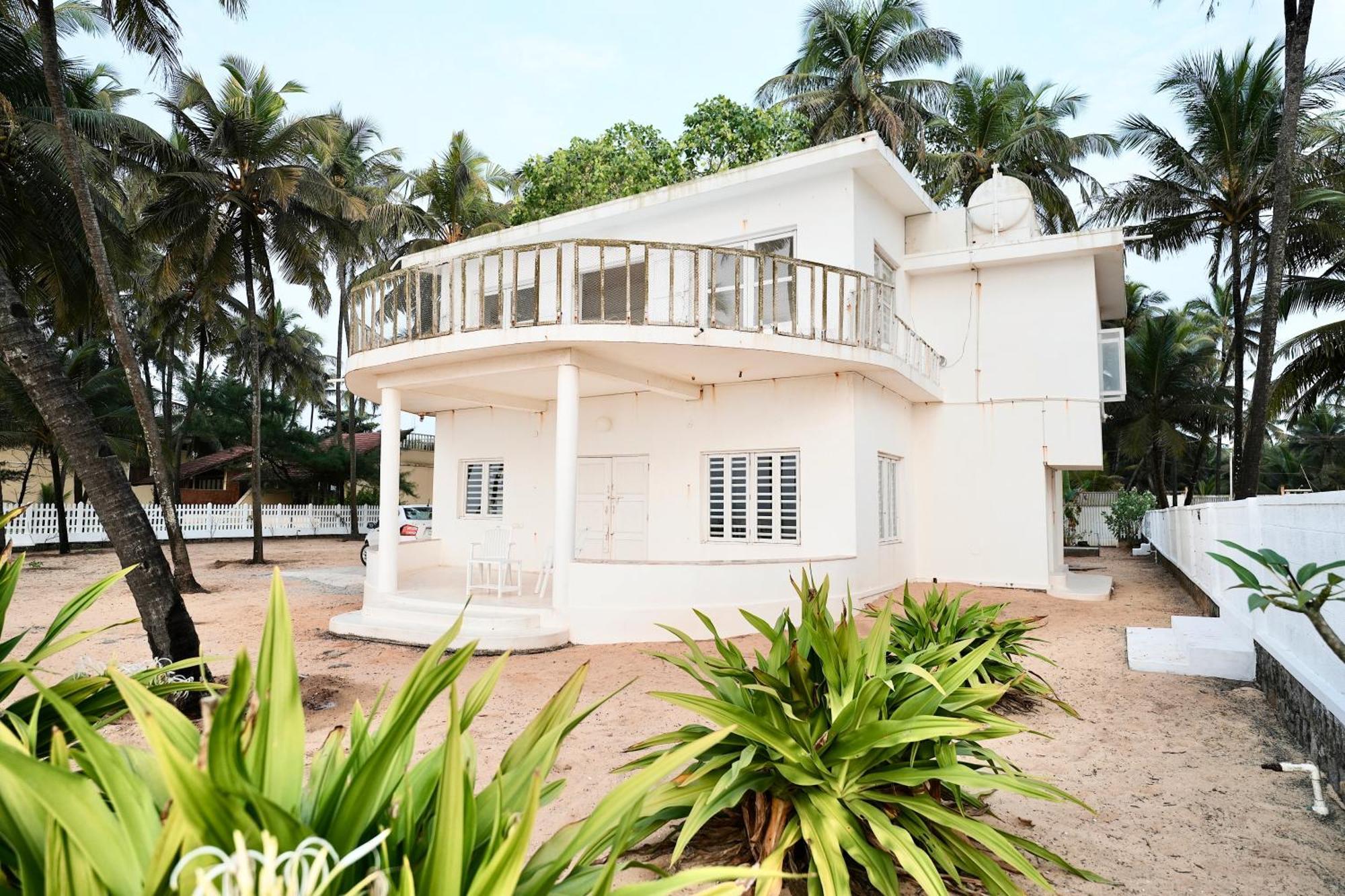 Beach At The White House Udupi Exterior photo