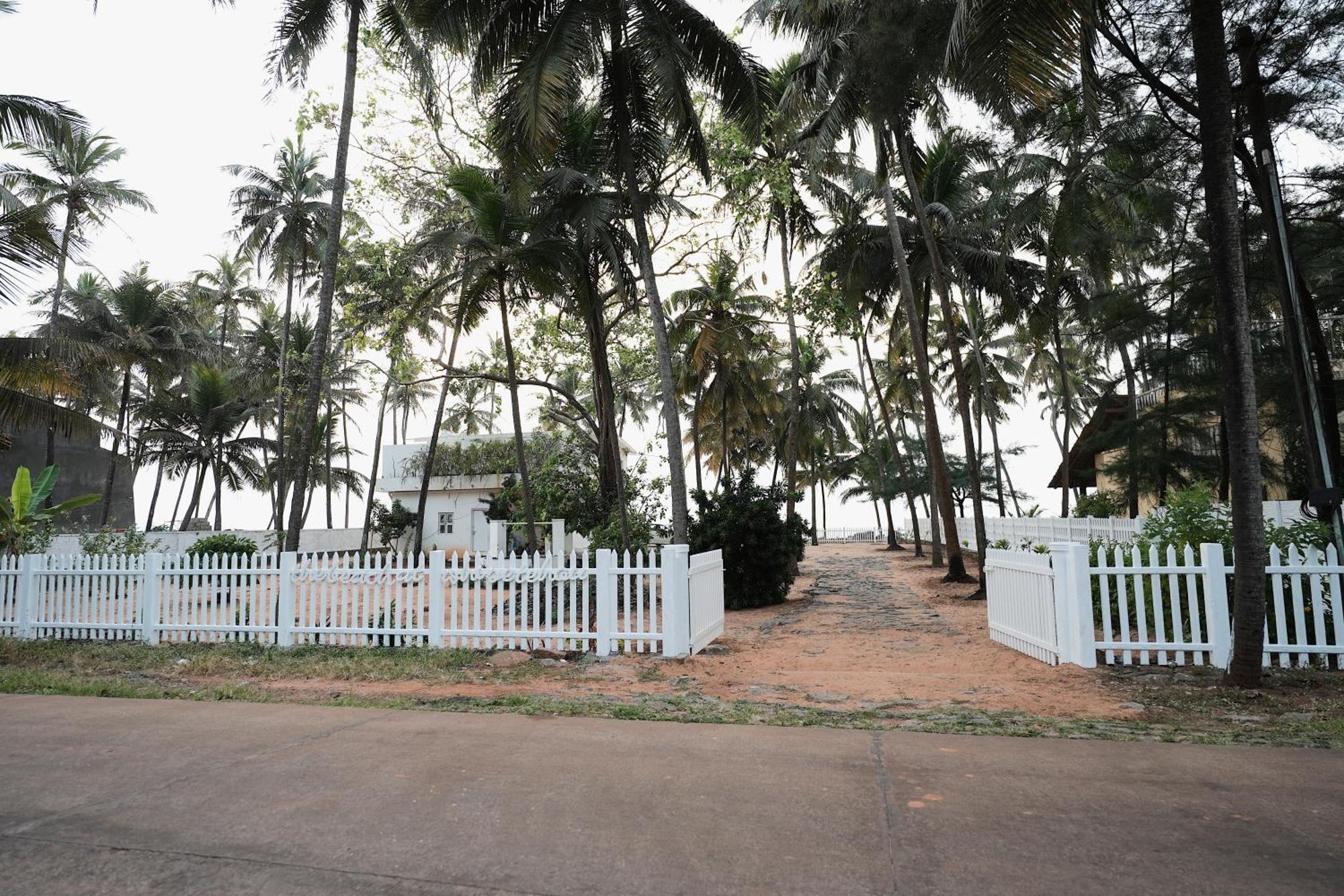 Beach At The White House Udupi Exterior photo